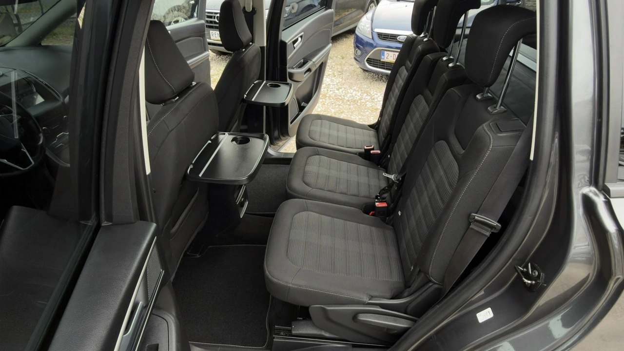 Ford Galaxy - Zdjęcie 10