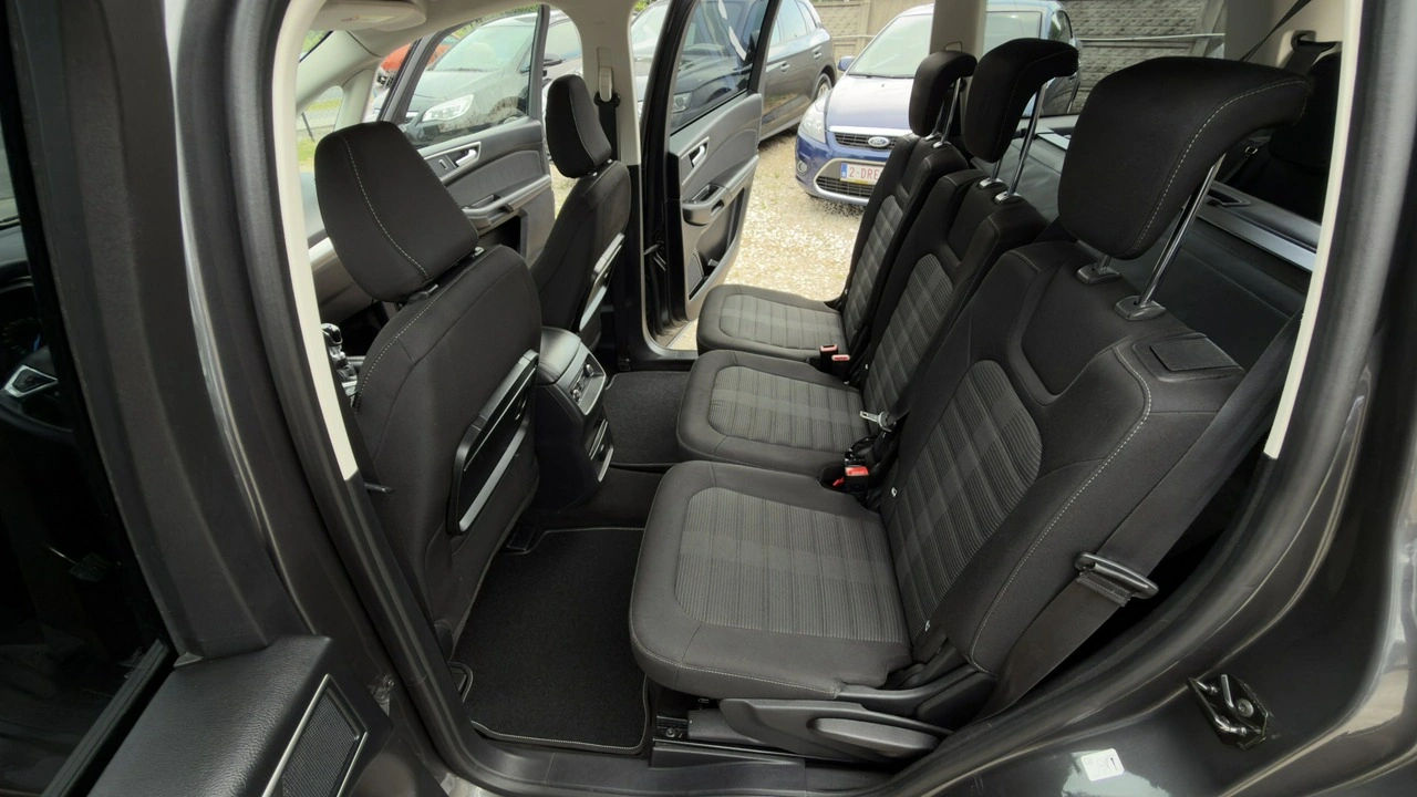 Ford Galaxy - Zdjęcie 12