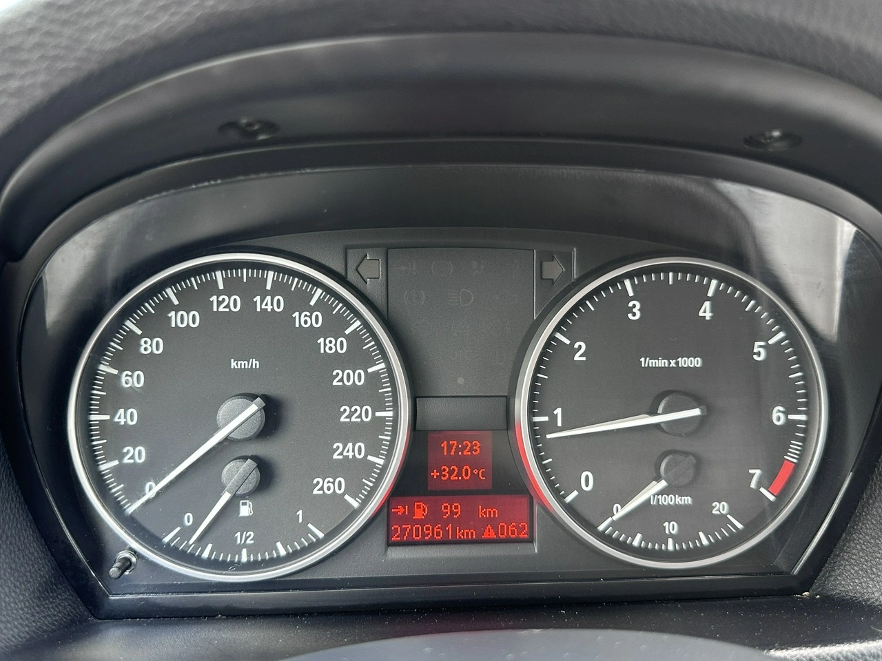 BMW 320 - Zdjęcie 29