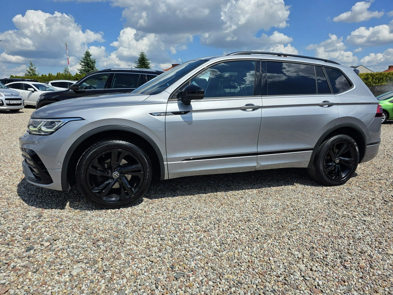 Volkswagen Tiguan Allspace - Zdjęcie 9