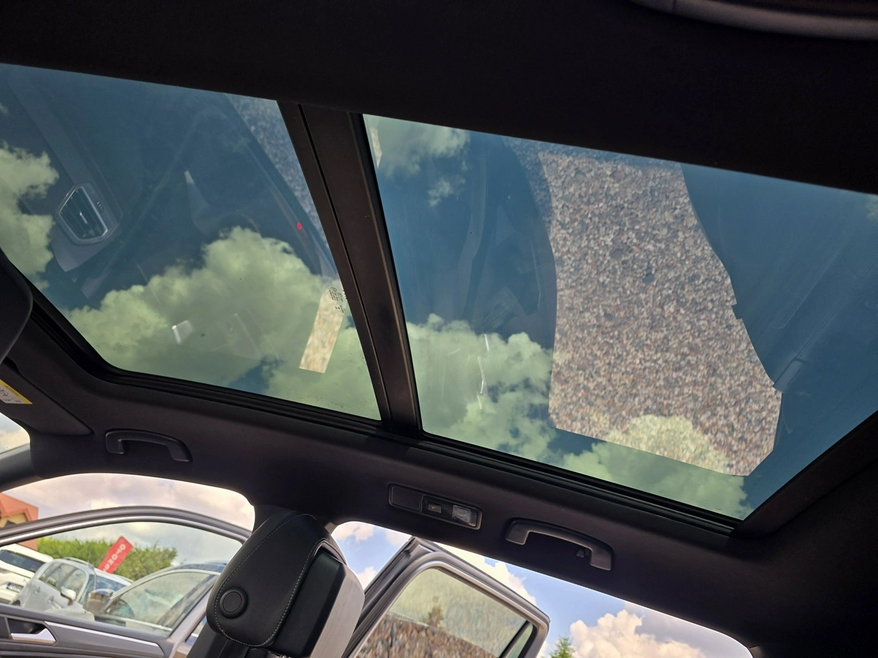 Volkswagen Tiguan Allspace - Zdjęcie 2
