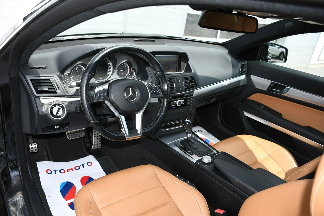 Mercedes E 220 - Zdjęcie 20