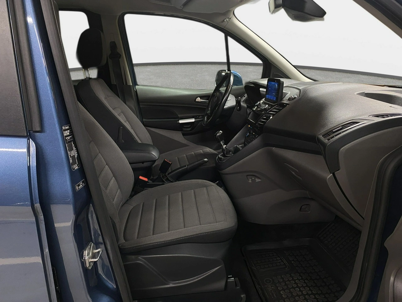 Ford Grand Tourneo Connect - Zdjęcie 11