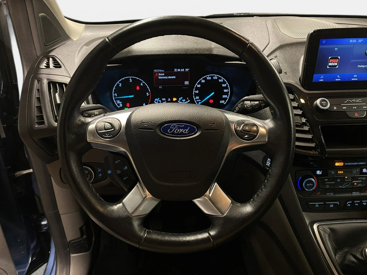 Ford Grand Tourneo Connect - Zdjęcie 19