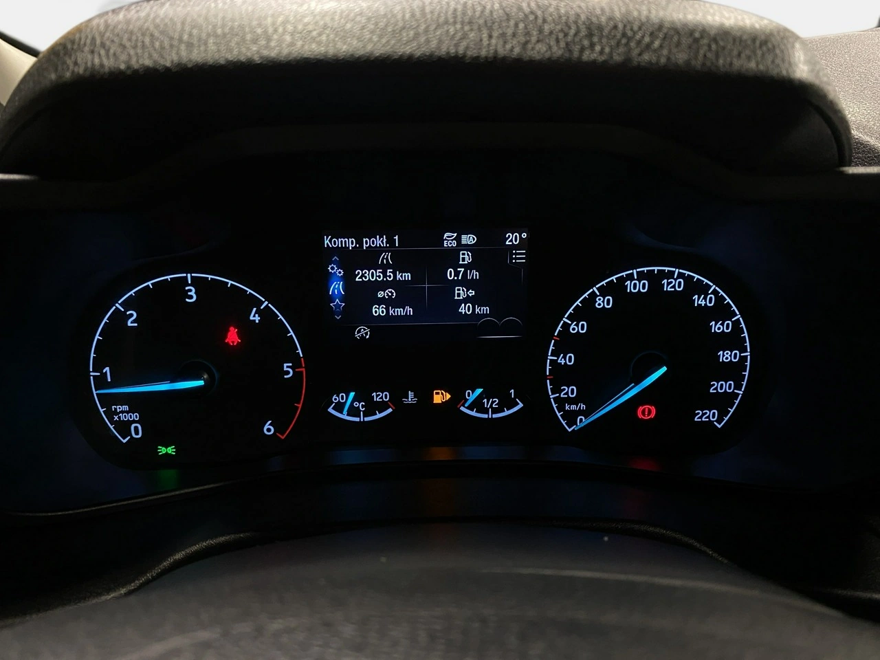 Ford Grand Tourneo Connect - Zdjęcie 23