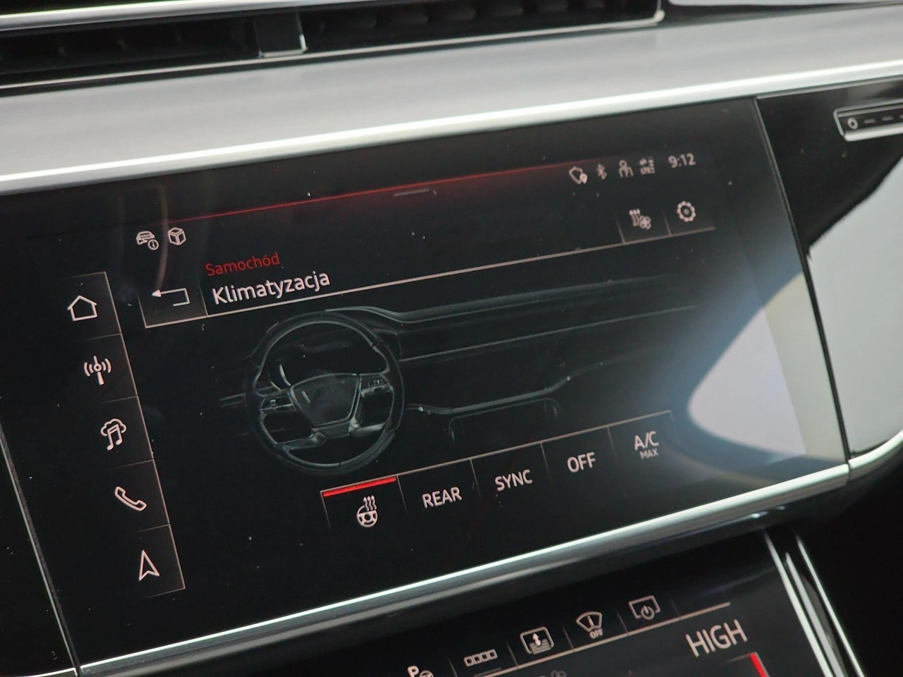 Audi A8 - Zdjęcie 26