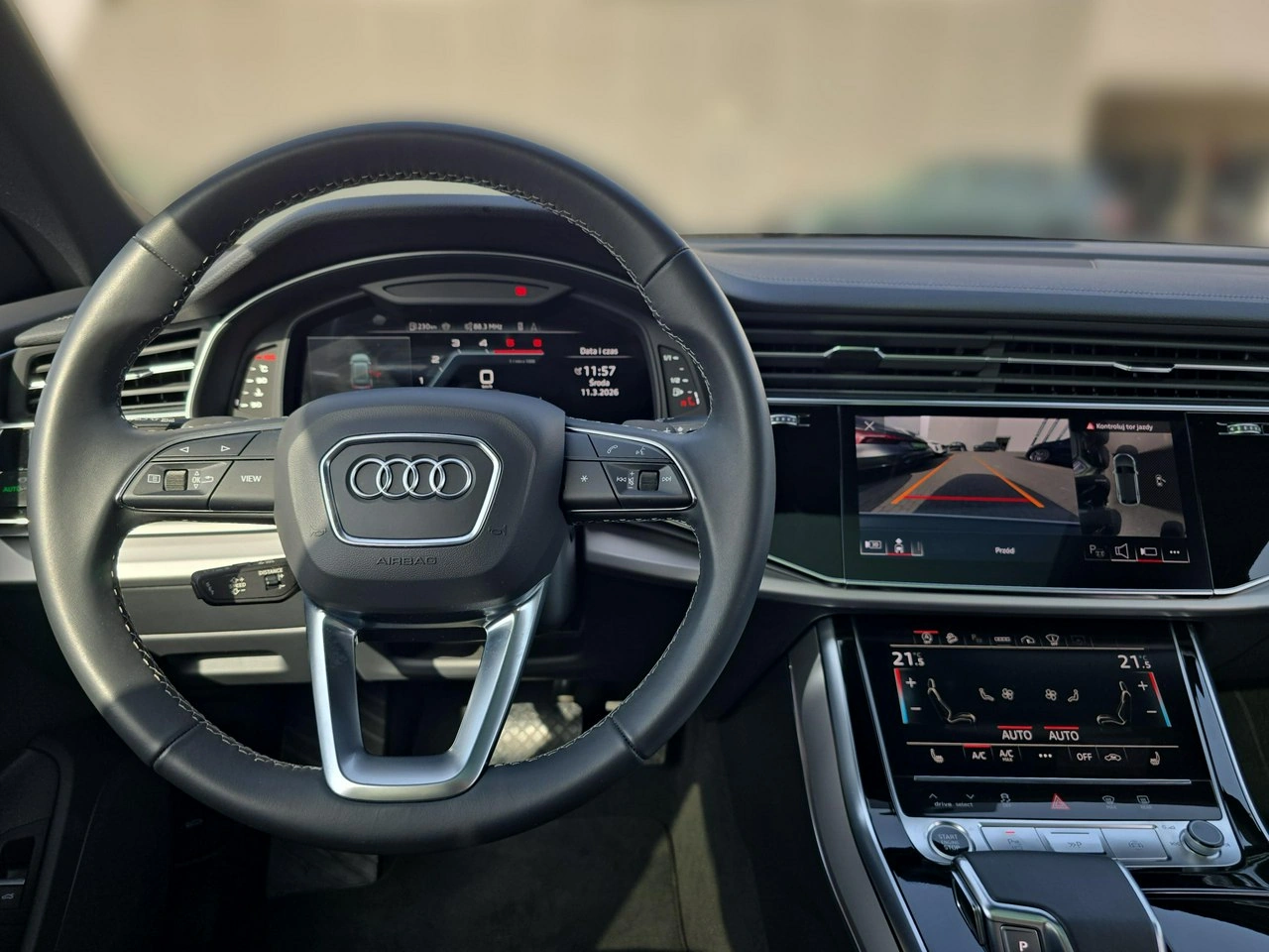 Audi Q8 - Zdjęcie 9