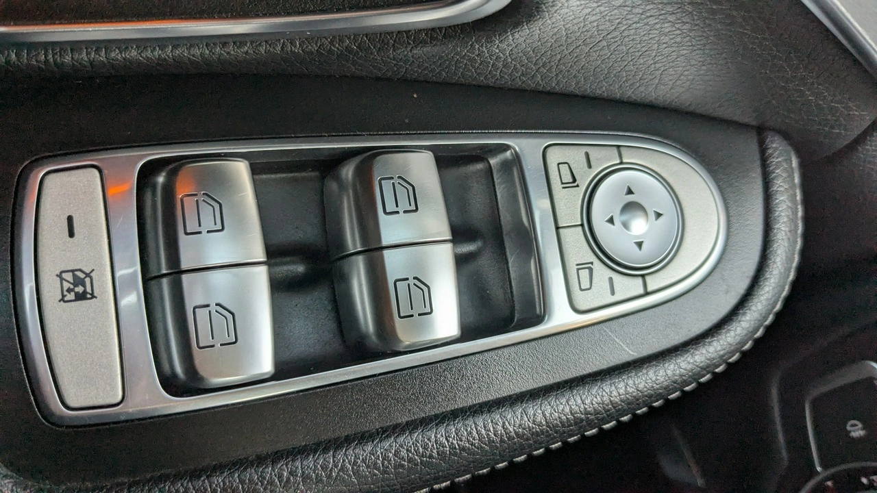 Mercedes C 180 - Zdjęcie 28