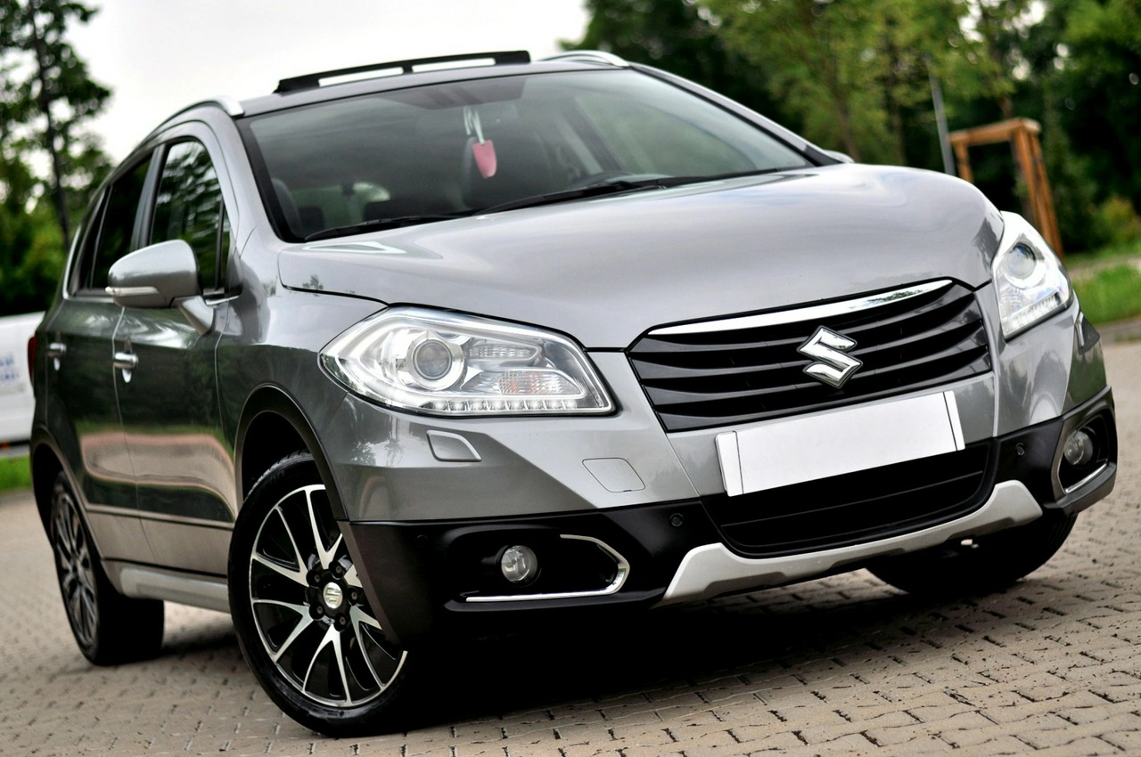Suzuki SX4 S-Cross - Zdjęcie 23