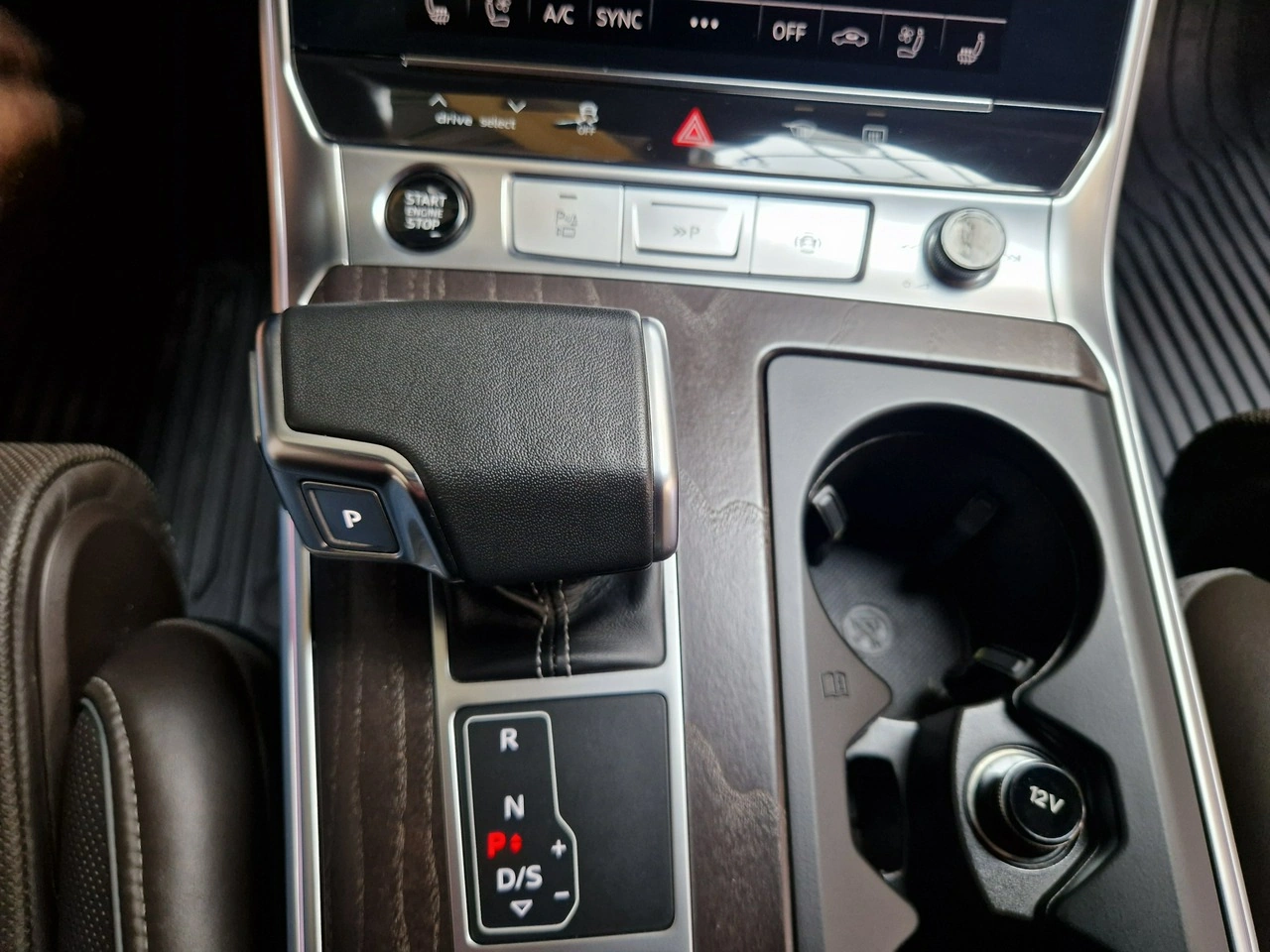 Audi A6 - Zdjęcie 16