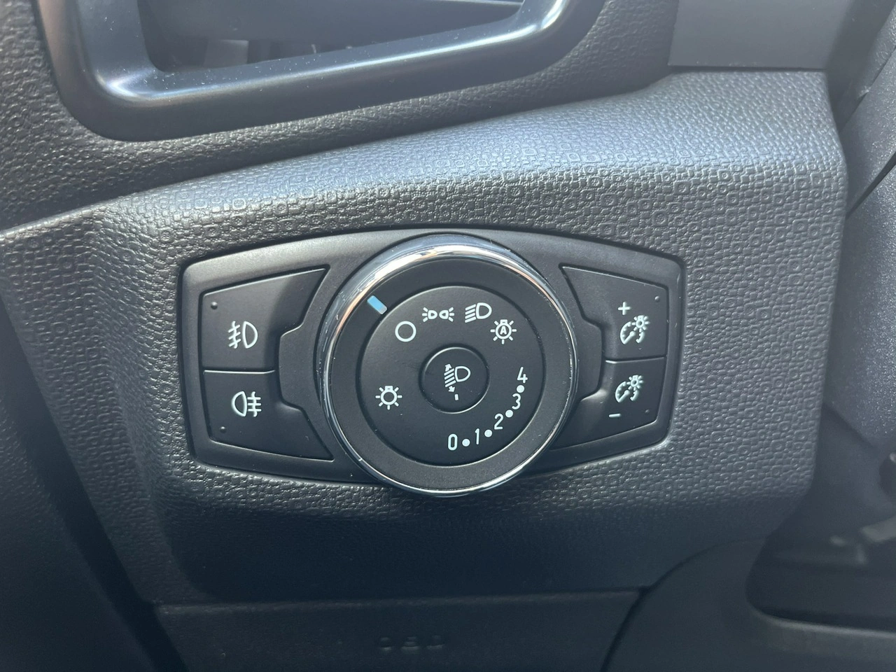 Ford EcoSport - Zdjęcie 27