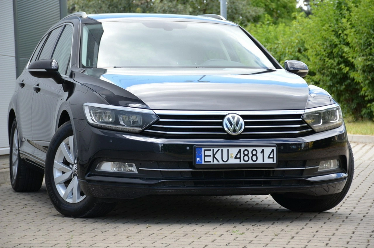 Volkswagen Passat - Zdjęcie 13