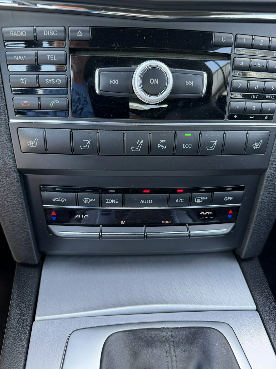 Mercedes E 200 - Zdjęcie 12