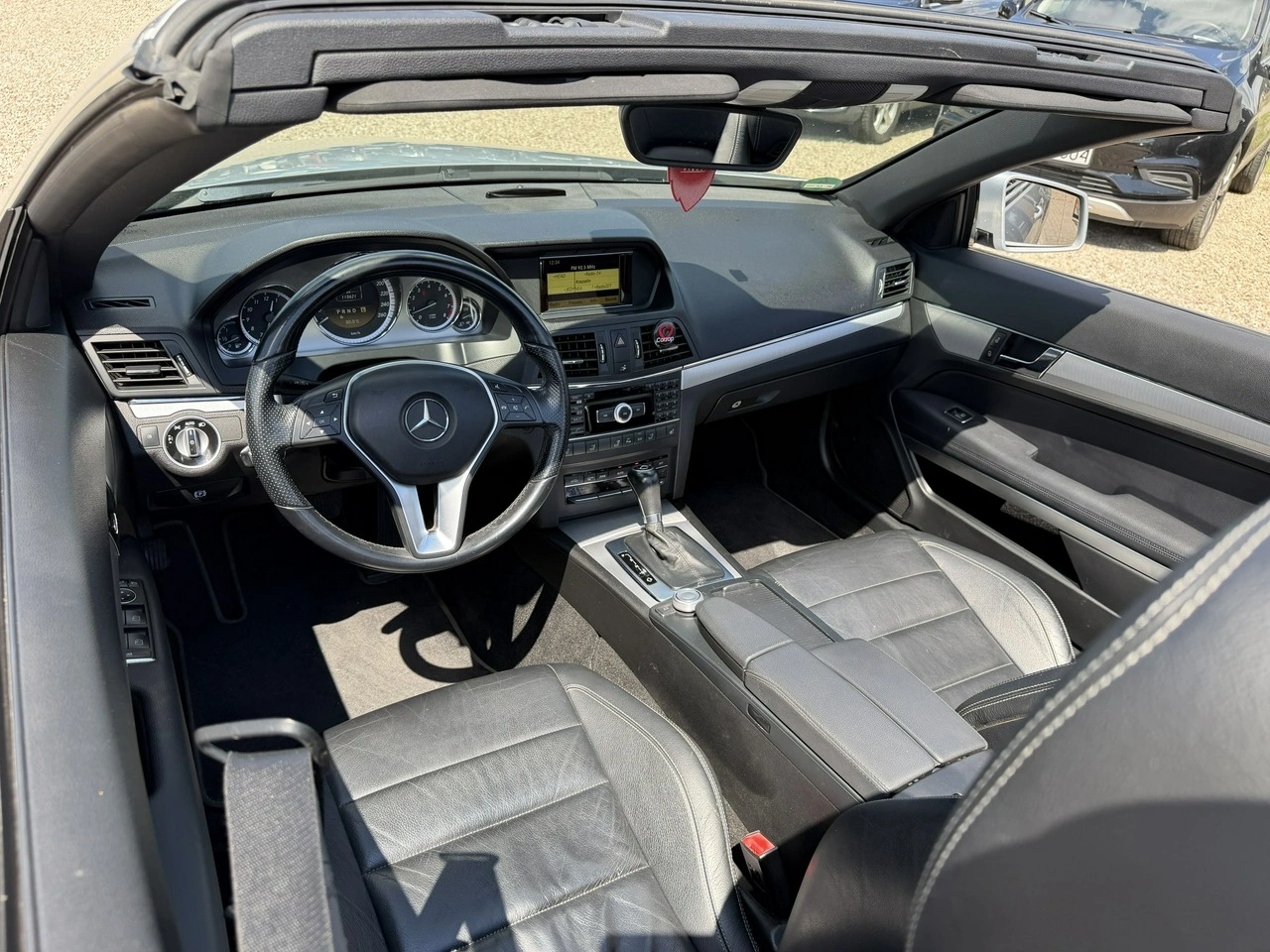 Mercedes E 200 - Zdjęcie 13