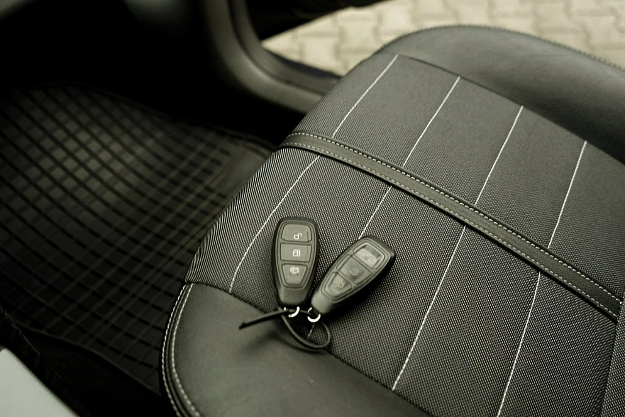 Ford Kuga - Zdjęcie 20
