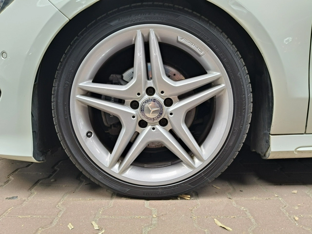 Mercedes CLA 180 - Zdjęcie 9