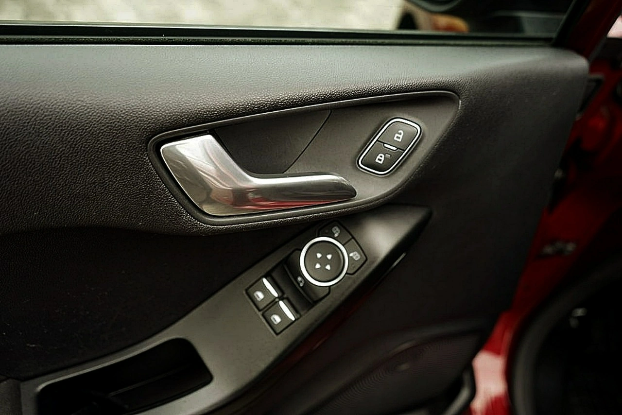 Ford Fiesta - Zdjęcie 13