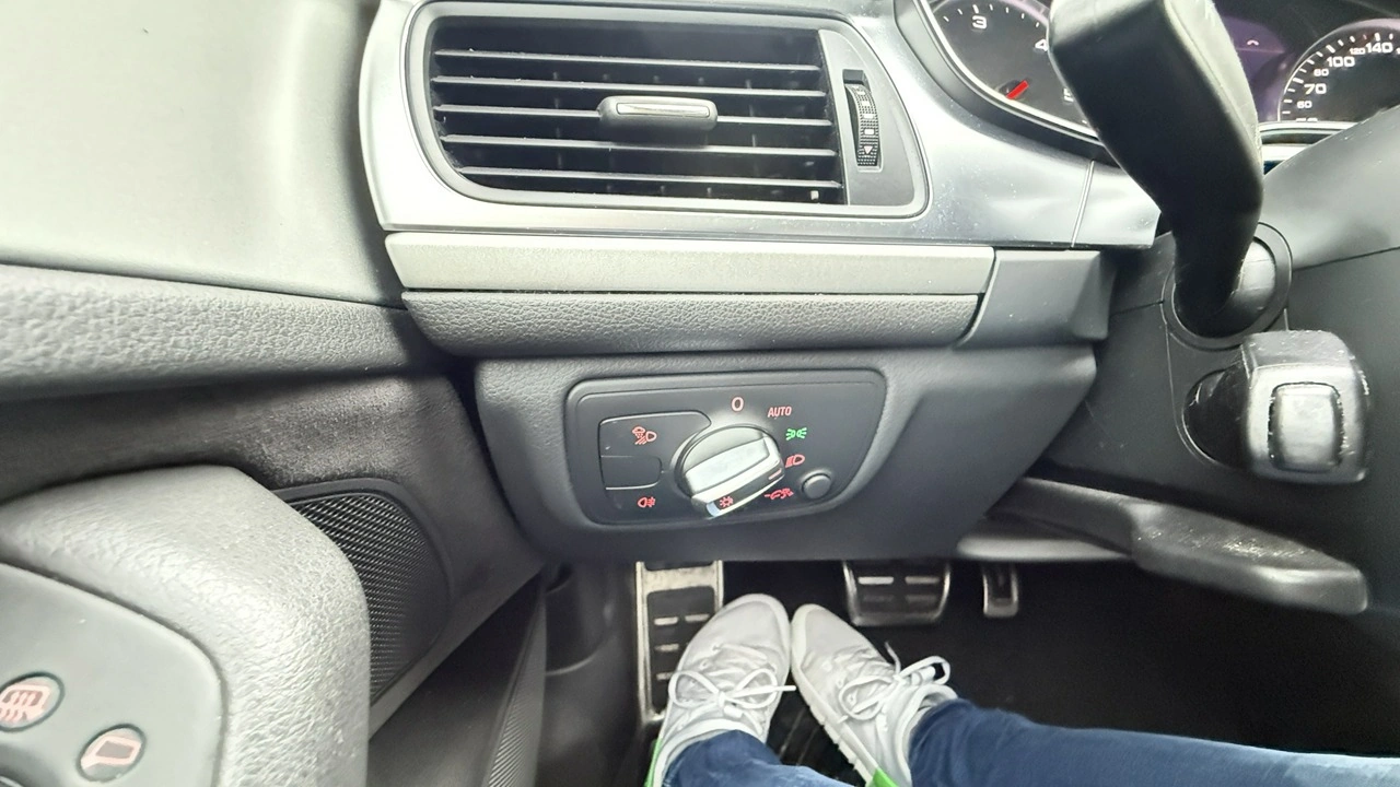 Audi A6 - Zdjęcie 31