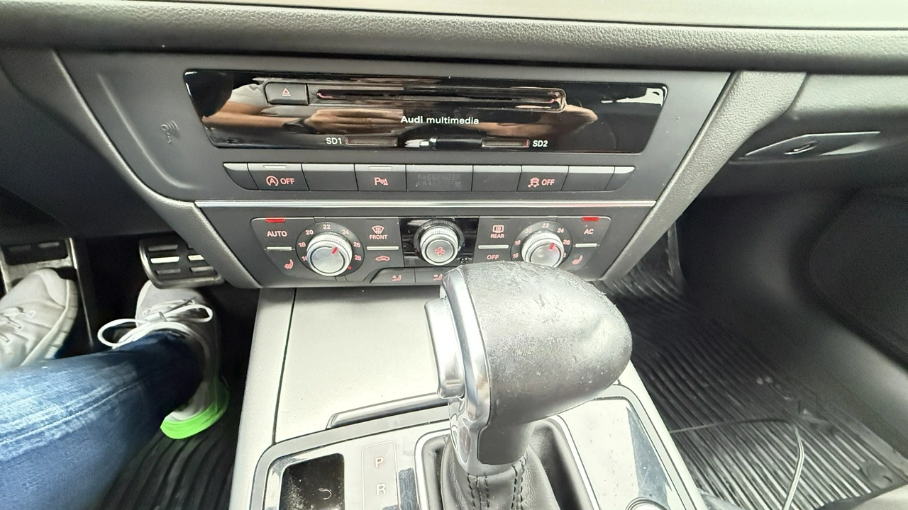 Audi A6 - Zdjęcie 33
