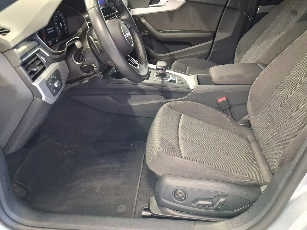 Audi A5 - Zdjęcie 11