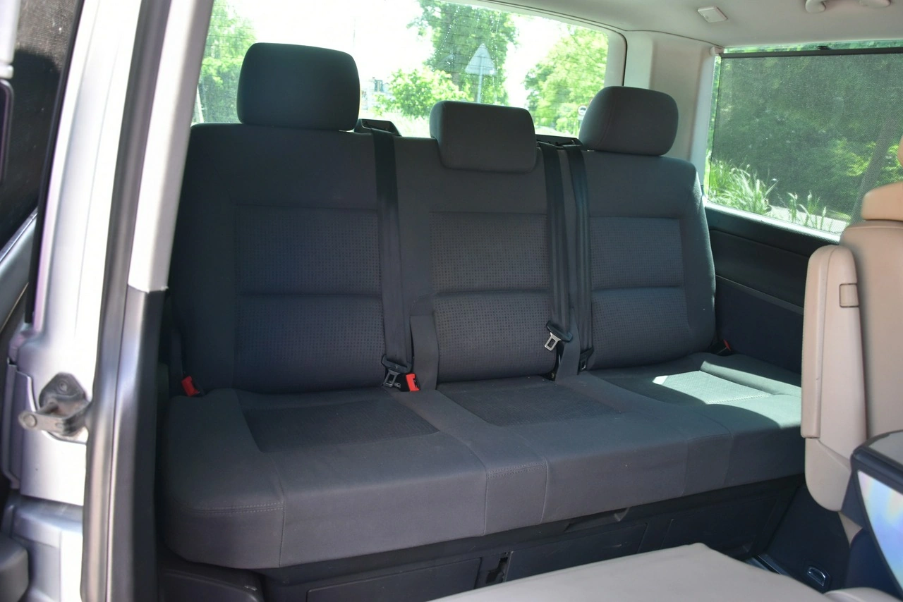 Volkswagen Multivan - Zdjęcie 13