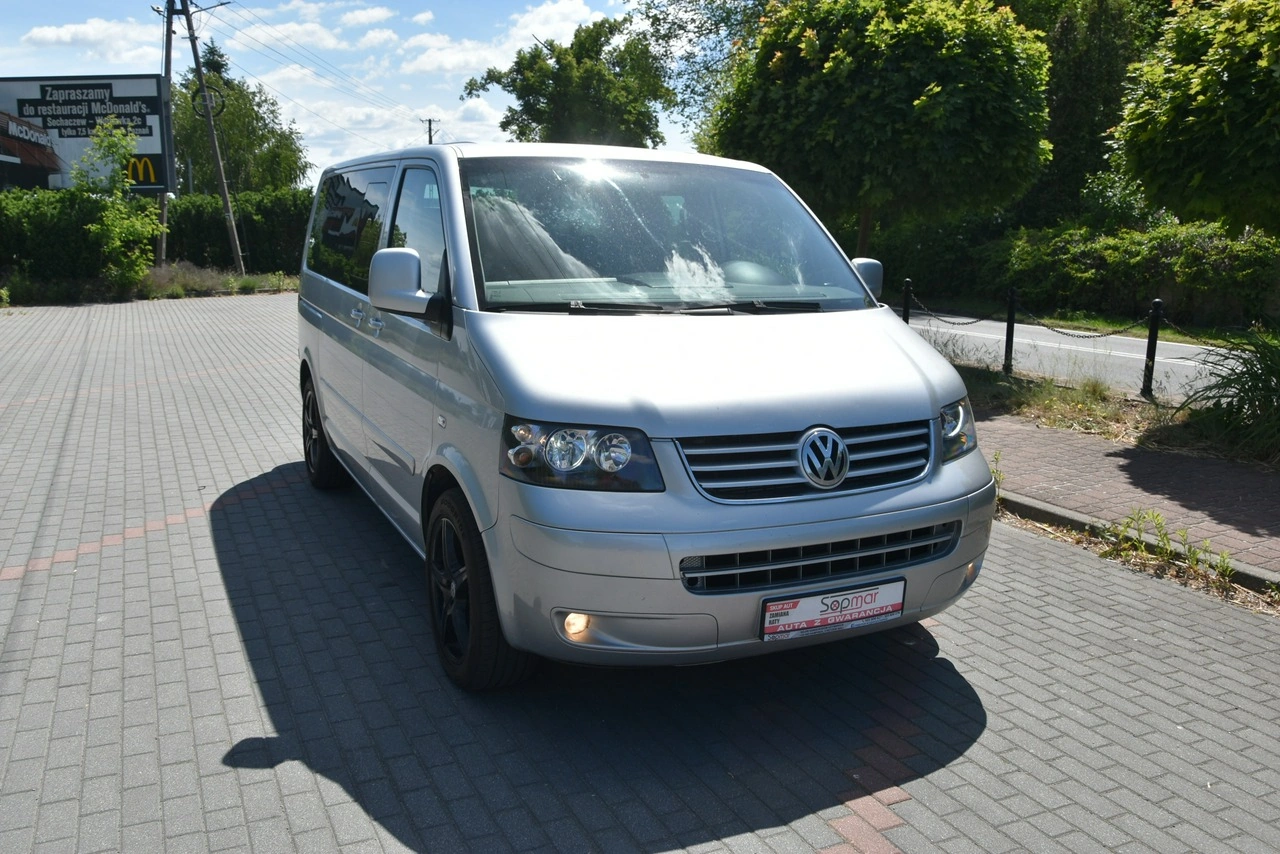 Volkswagen Multivan - Zdjęcie 18