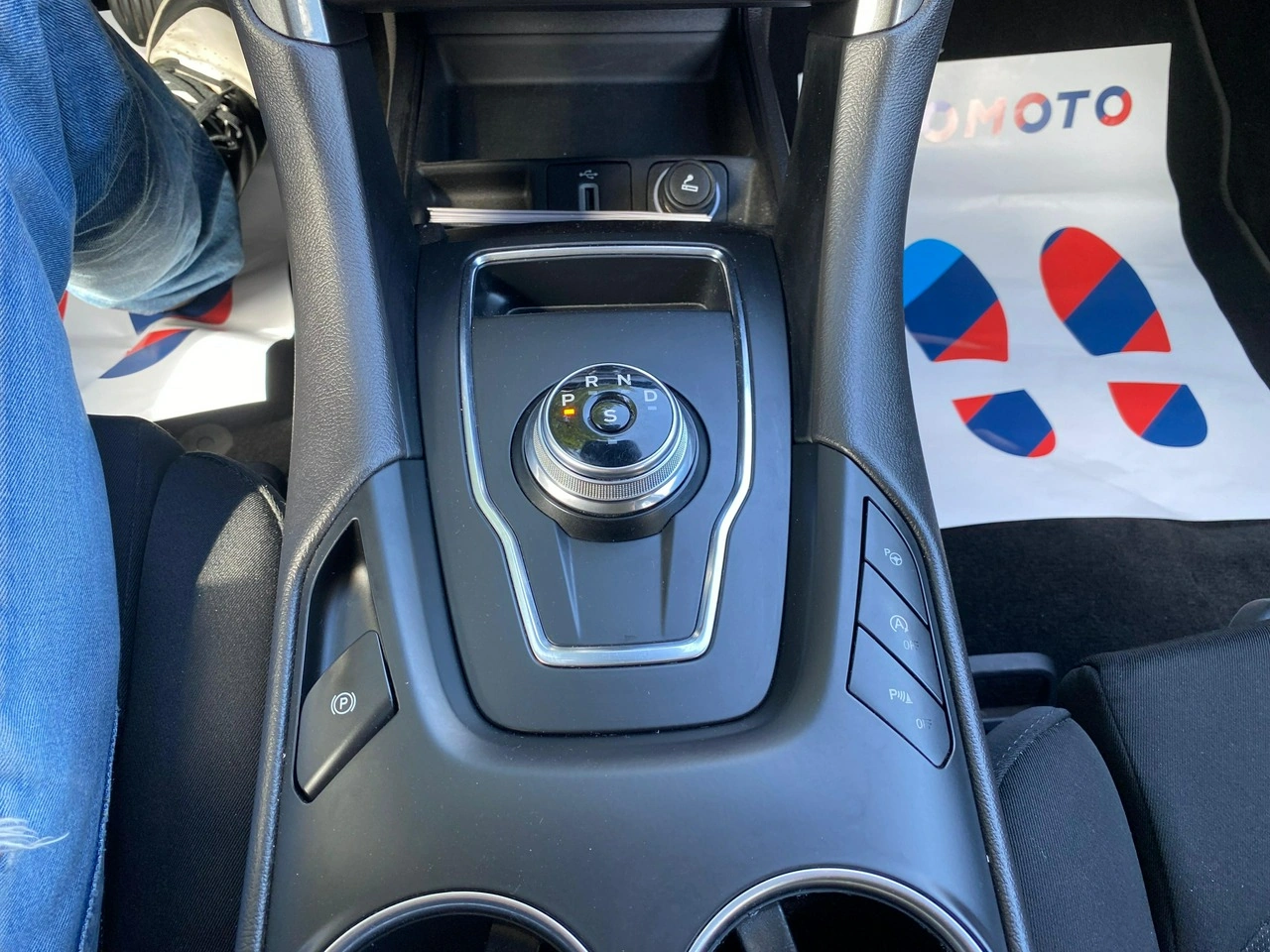 Ford Mondeo - Zdjęcie 13