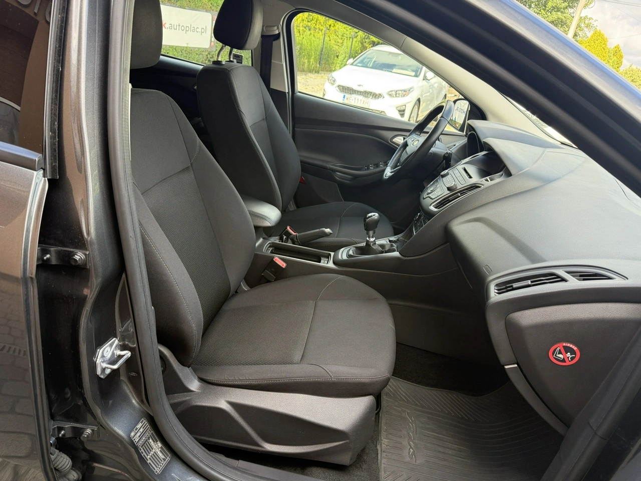 Ford Focus - Zdjęcie 20