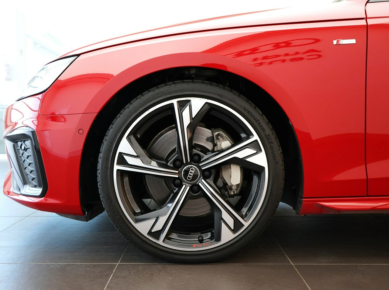 Audi A4 - Zdjęcie 6