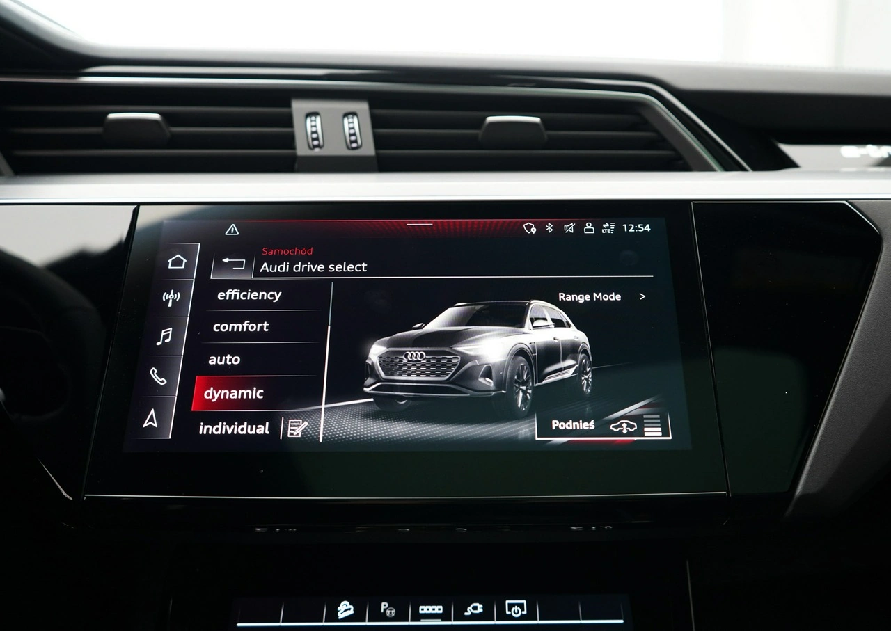 Audi Q8 - Zdjęcie 34