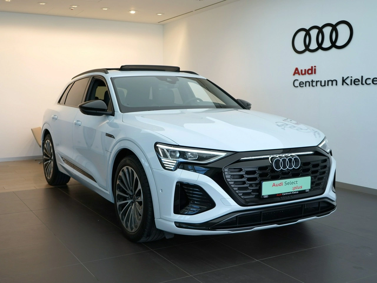 Audi Q8 - Zdjęcie 4