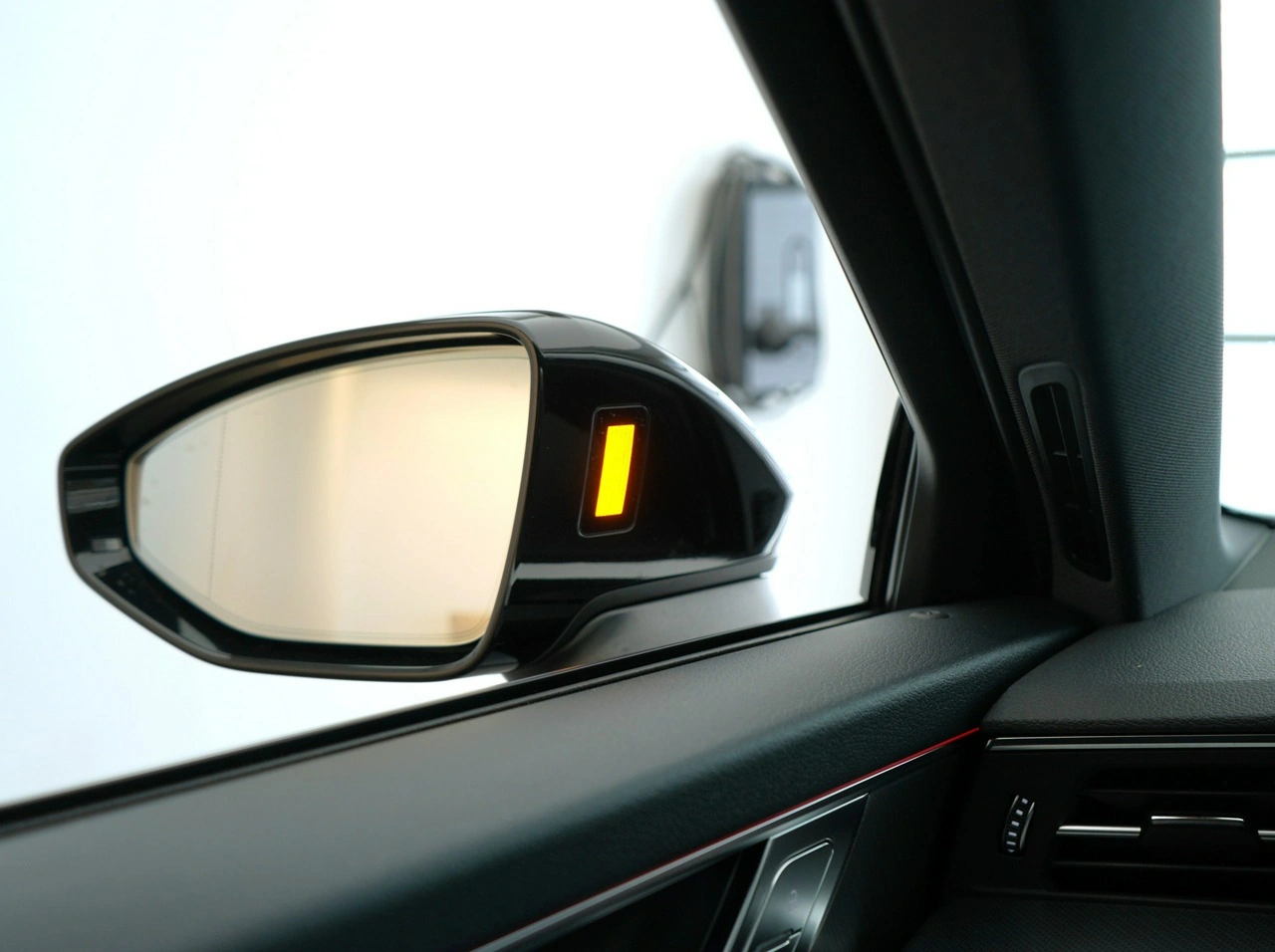 Audi A6 - Zdjęcie 23