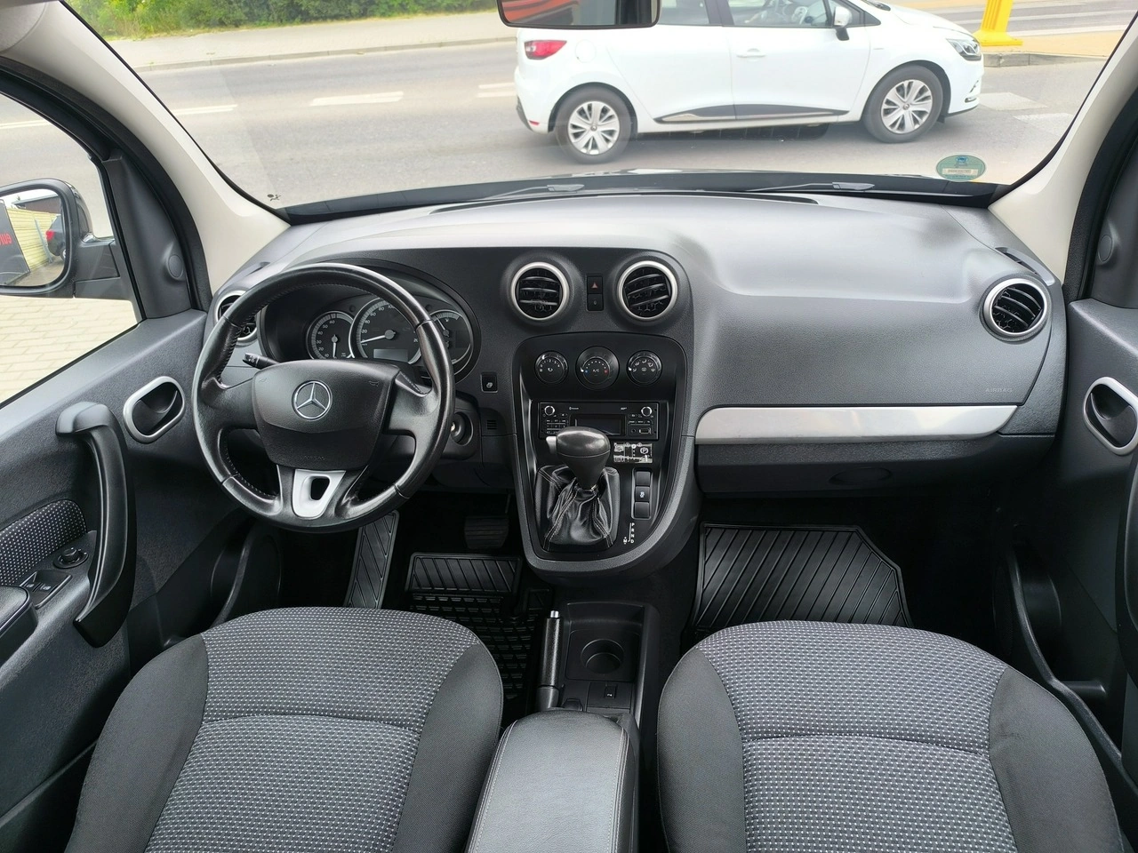Mercedes Citan Tourer - Zdjęcie 18