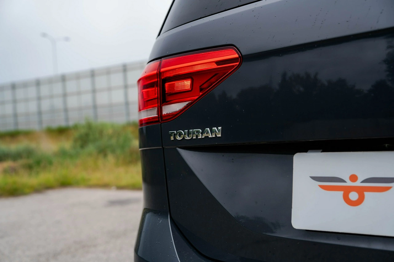 Volkswagen Touran - Zdjęcie 13