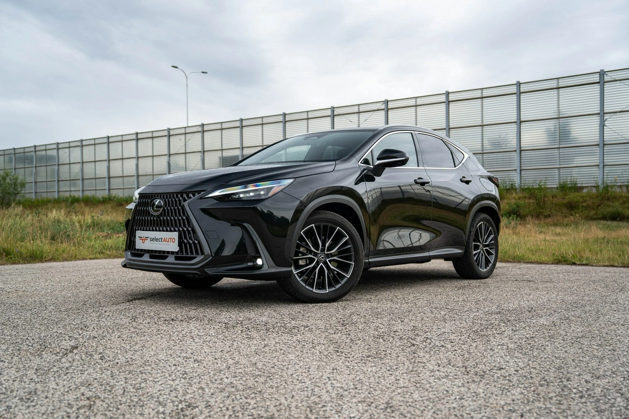 Lexus NX - Główne zdjęcie