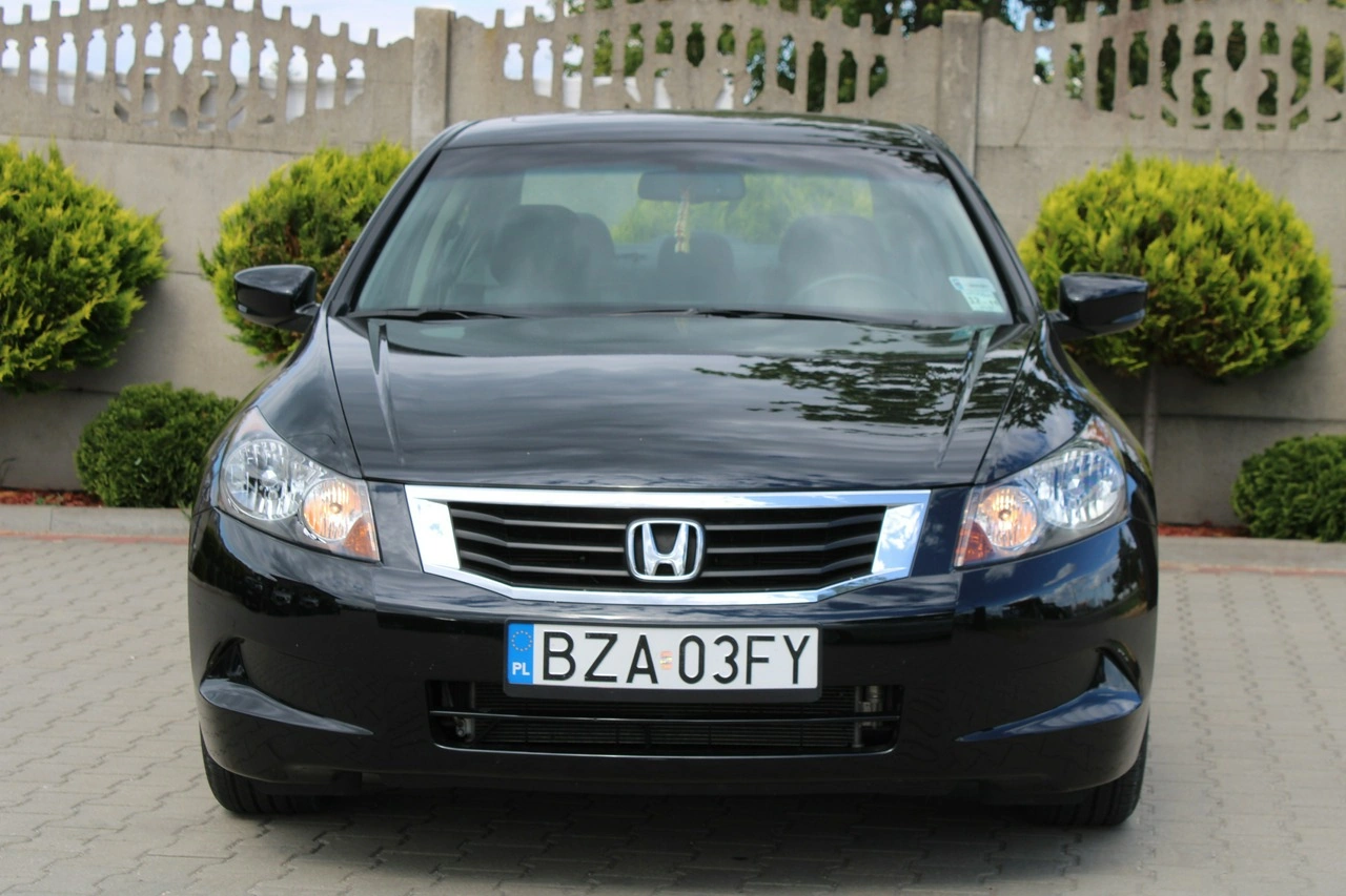 Honda Accord - Zdjęcie 2