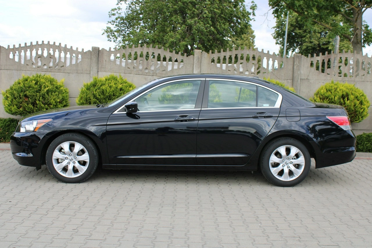 Honda Accord - Zdjęcie 3