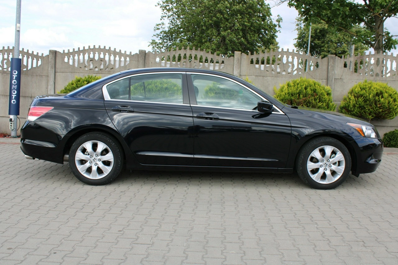 Honda Accord - Zdjęcie 4
