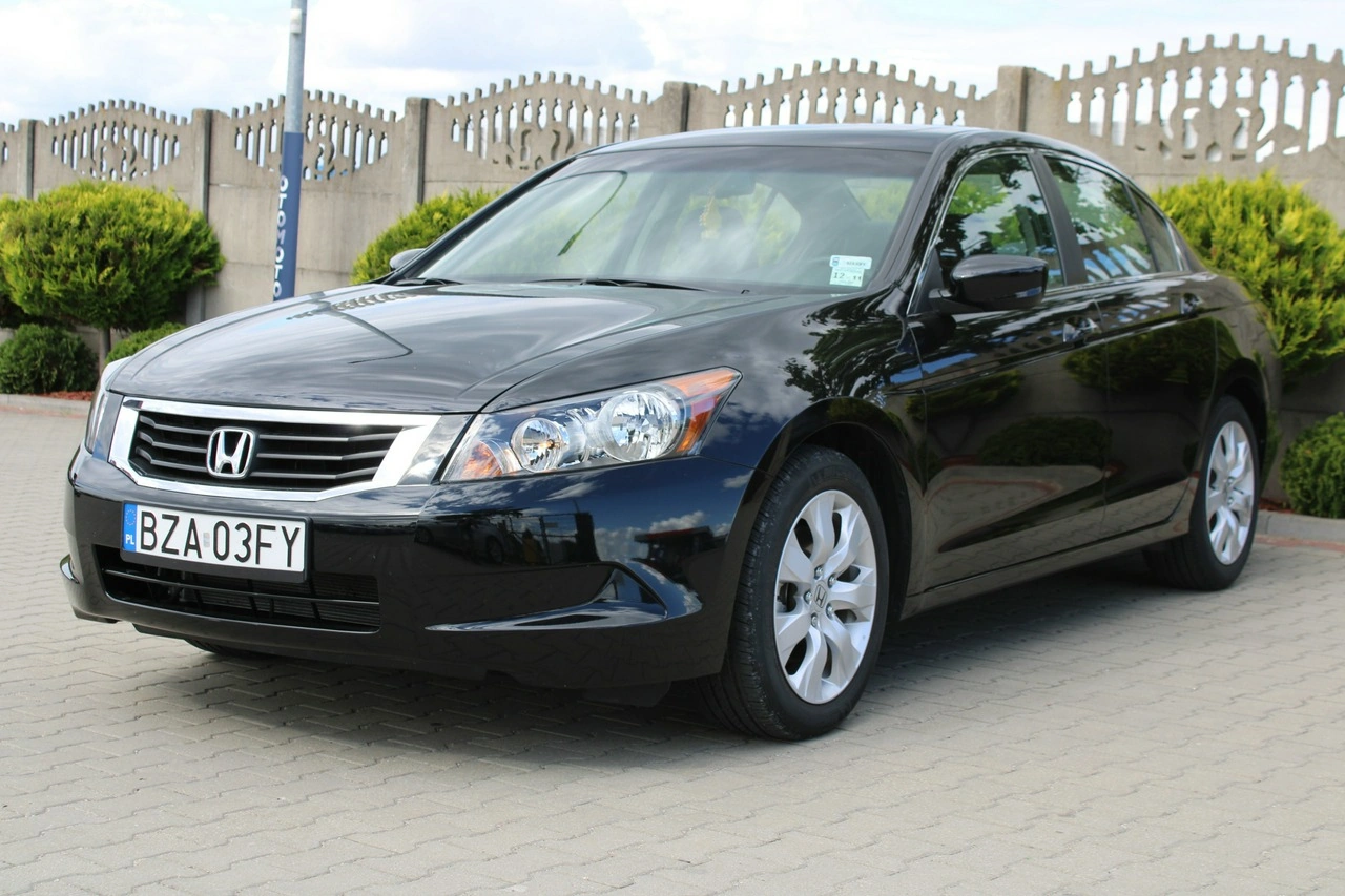 Honda Accord - Zdjęcie 41