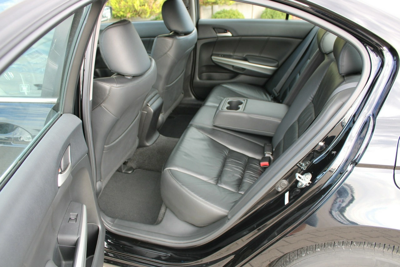Honda Accord - Zdjęcie 31