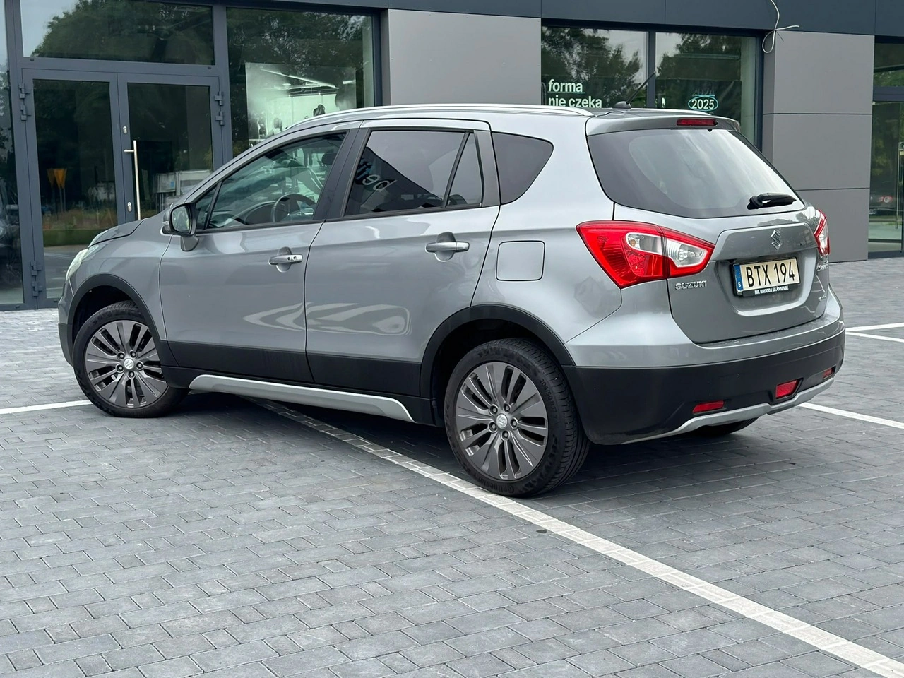 Suzuki SX4 S-Cross - Zdjęcie 24