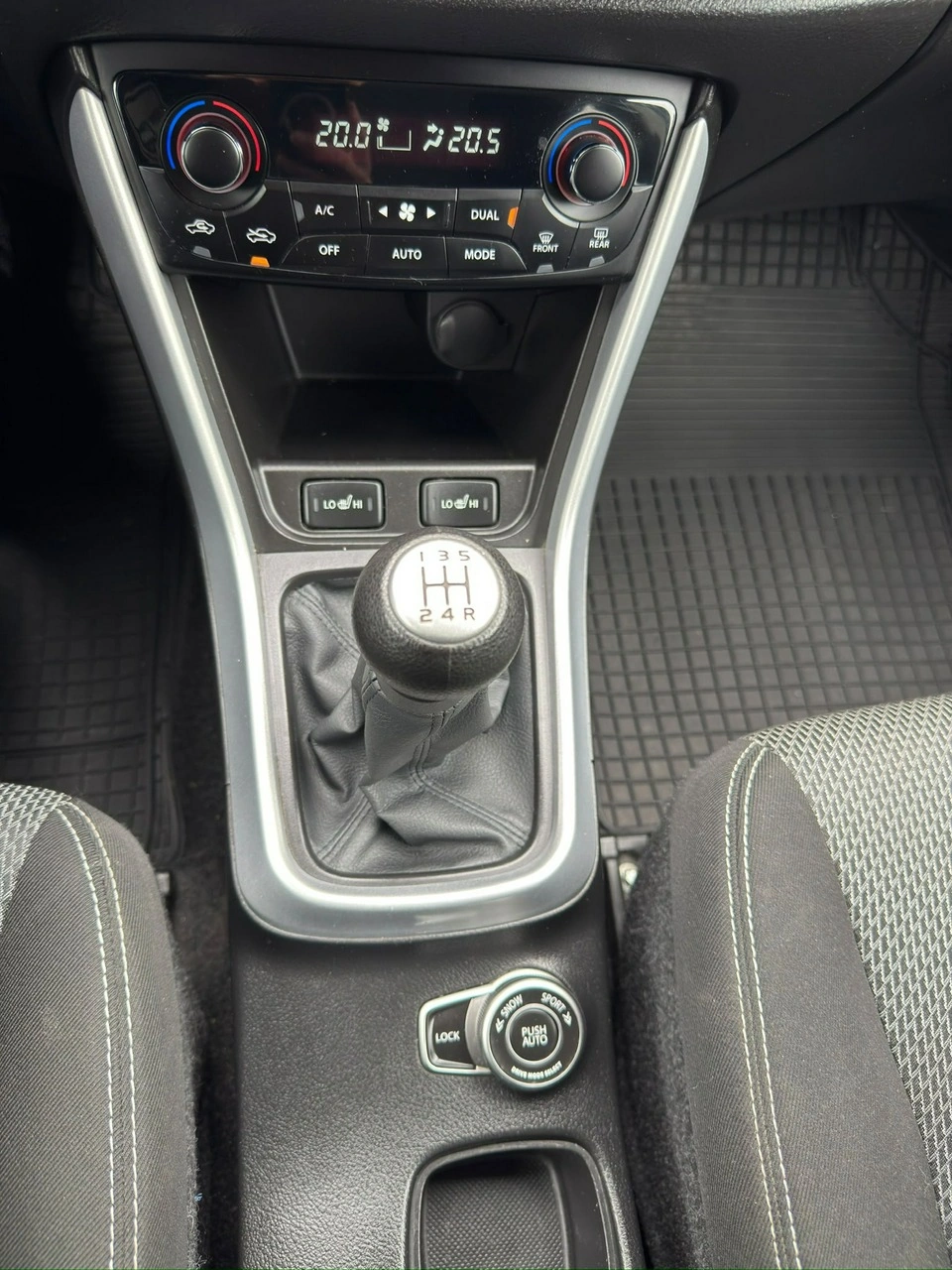 Suzuki SX4 S-Cross - Zdjęcie 4