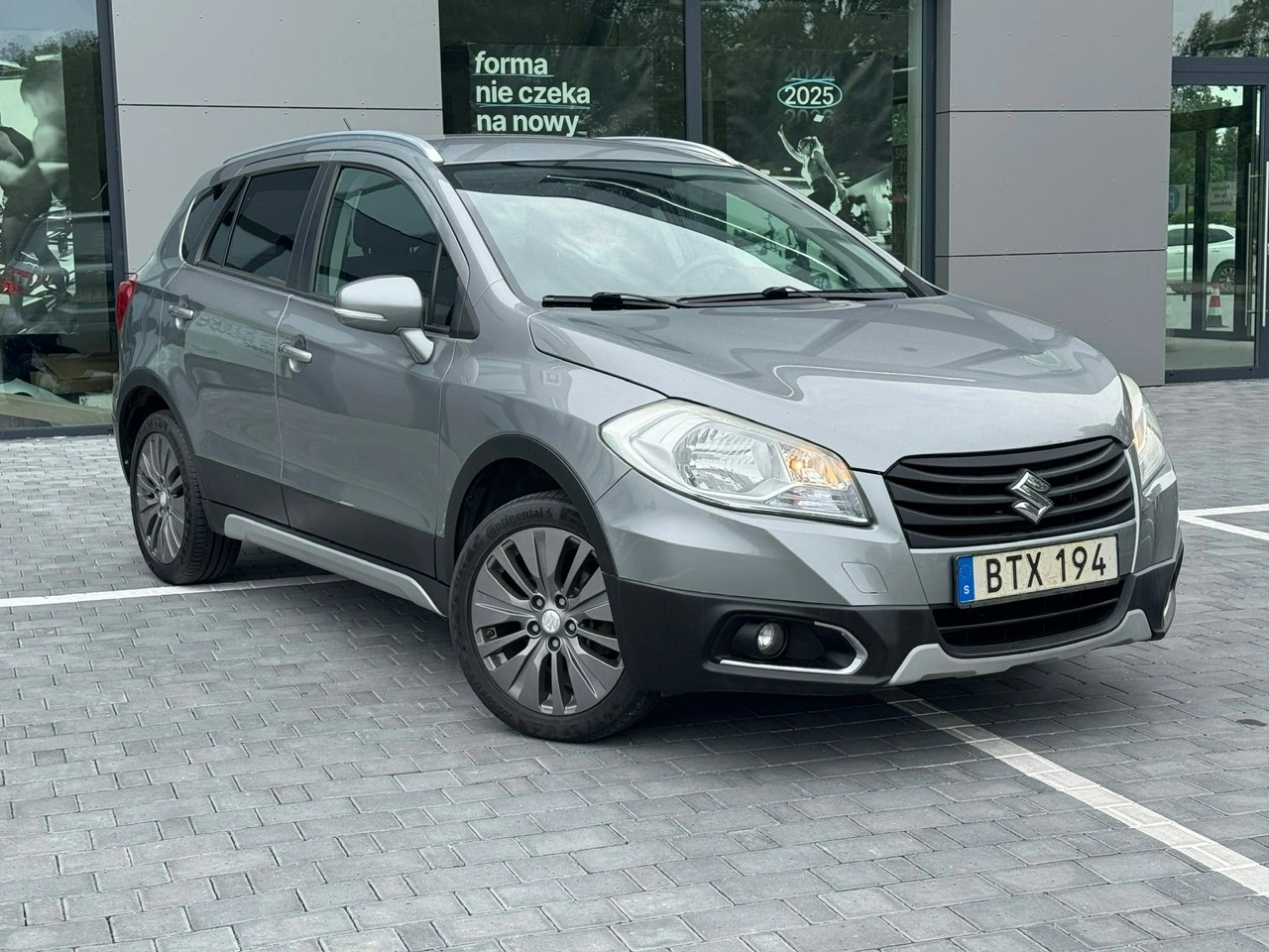 Suzuki SX4 S-Cross - Główne zdjęcie