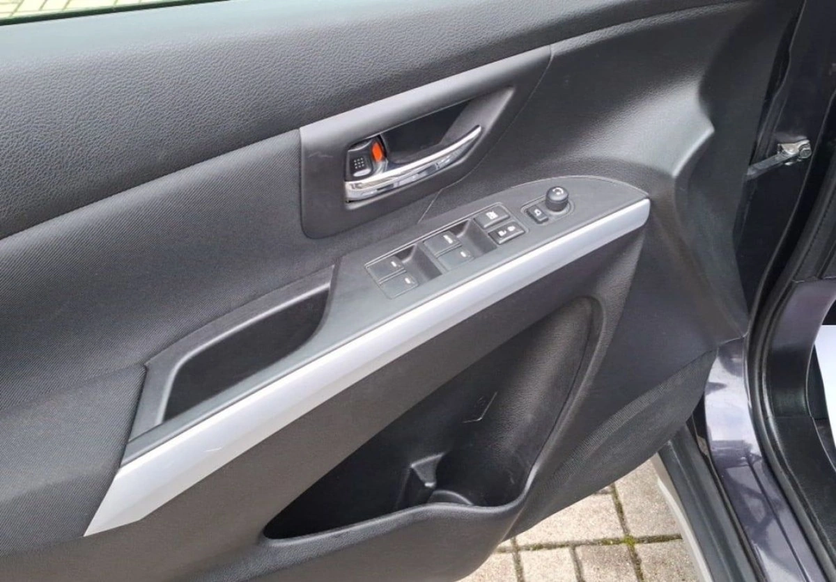 Suzuki SX4 S-Cross - Zdjęcie 15