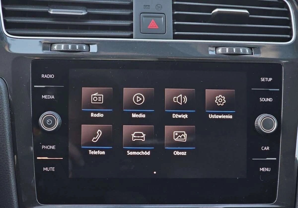 Volkswagen Golf - Zdjęcie 22