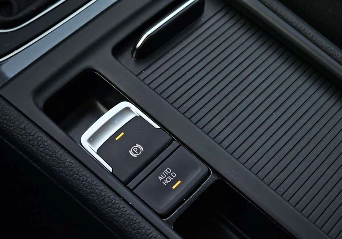 Volkswagen Golf - Zdjęcie 26