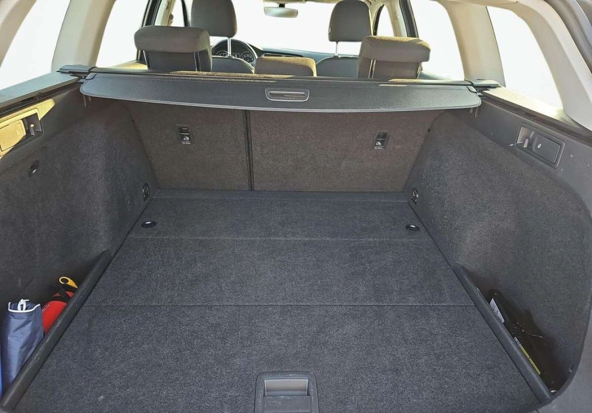 Volkswagen Golf - Zdjęcie 28