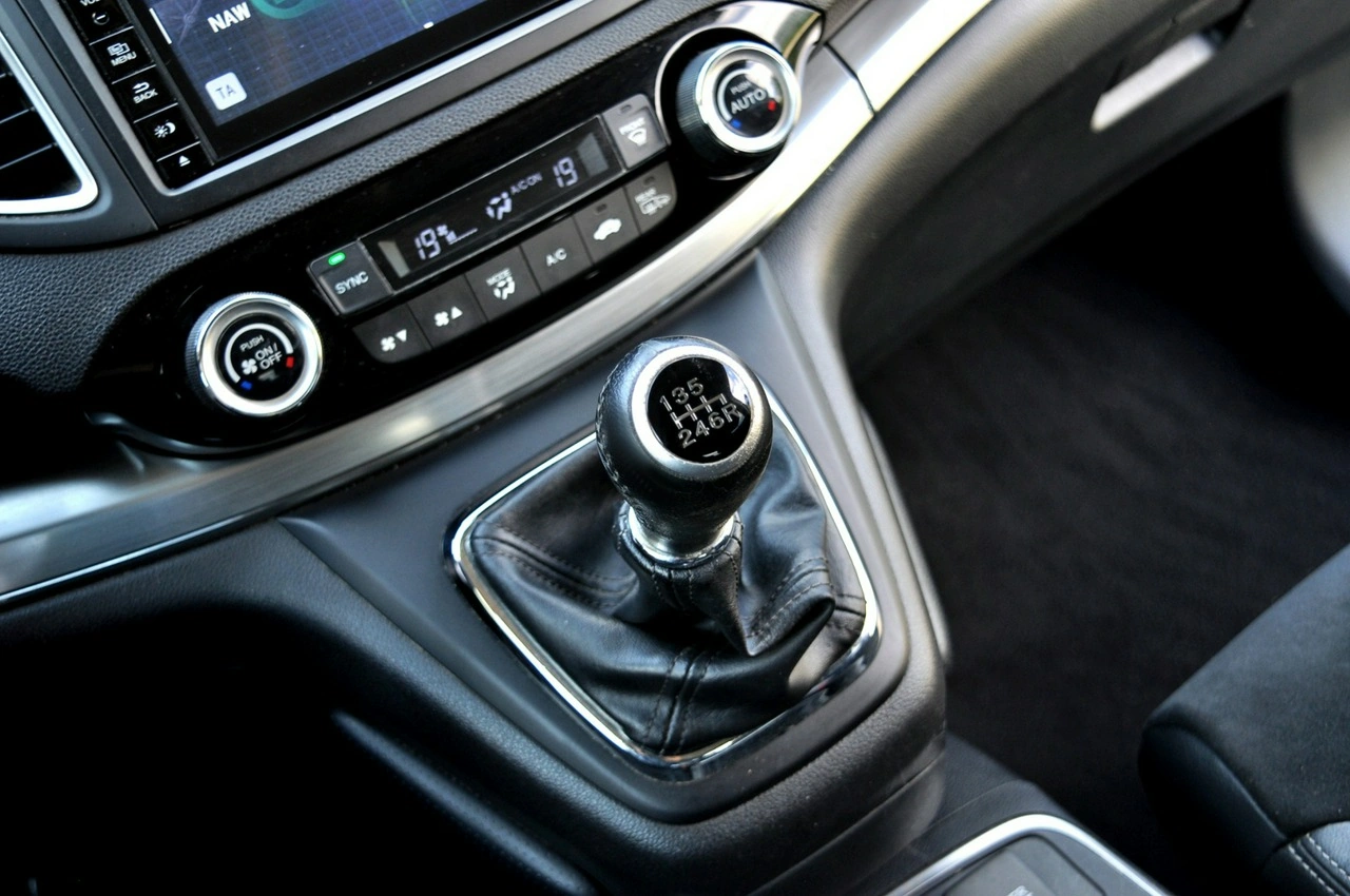 Honda CR-V - Zdjęcie 16