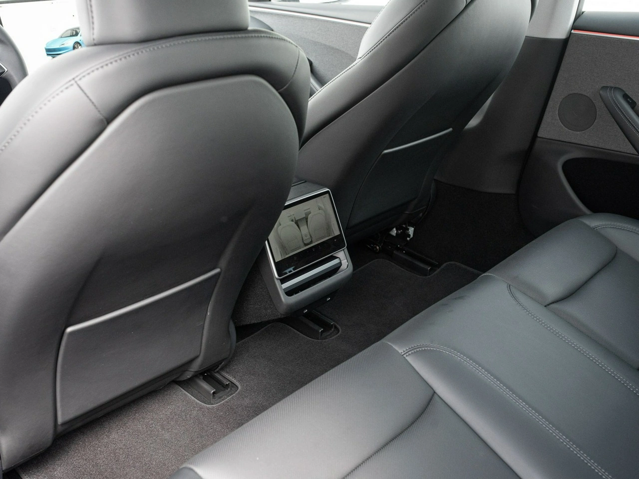 Tesla Model 3 - Zdjęcie 21