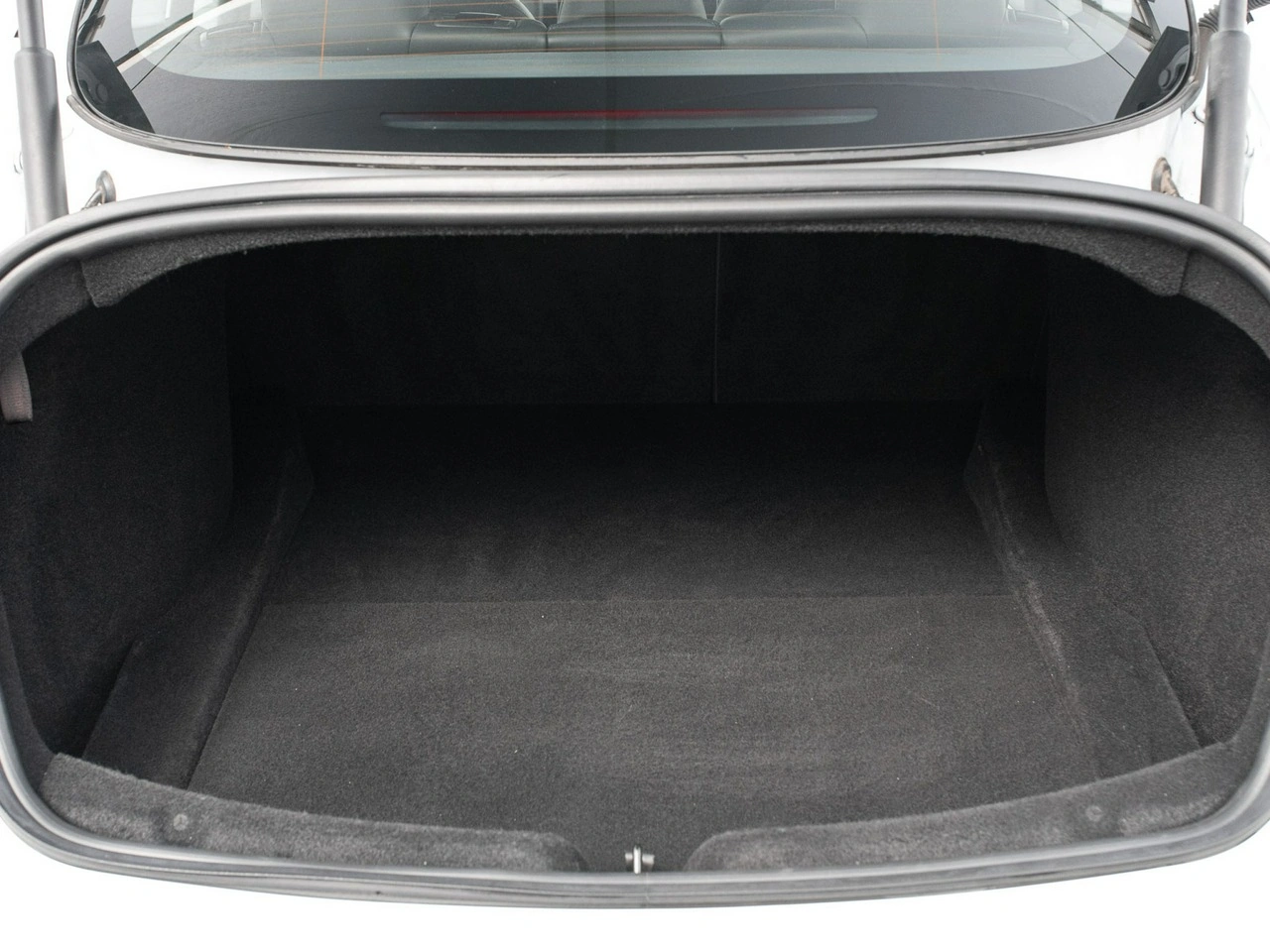 Tesla Model 3 - Zdjęcie 23